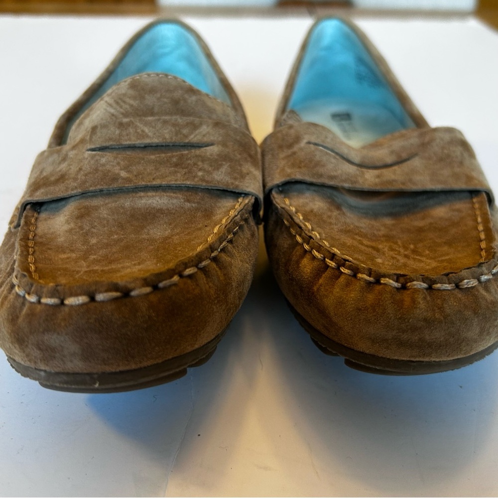 White Mountain Skipper Tan Suede Penny Loafers Size 9 - Picture 2 of 7